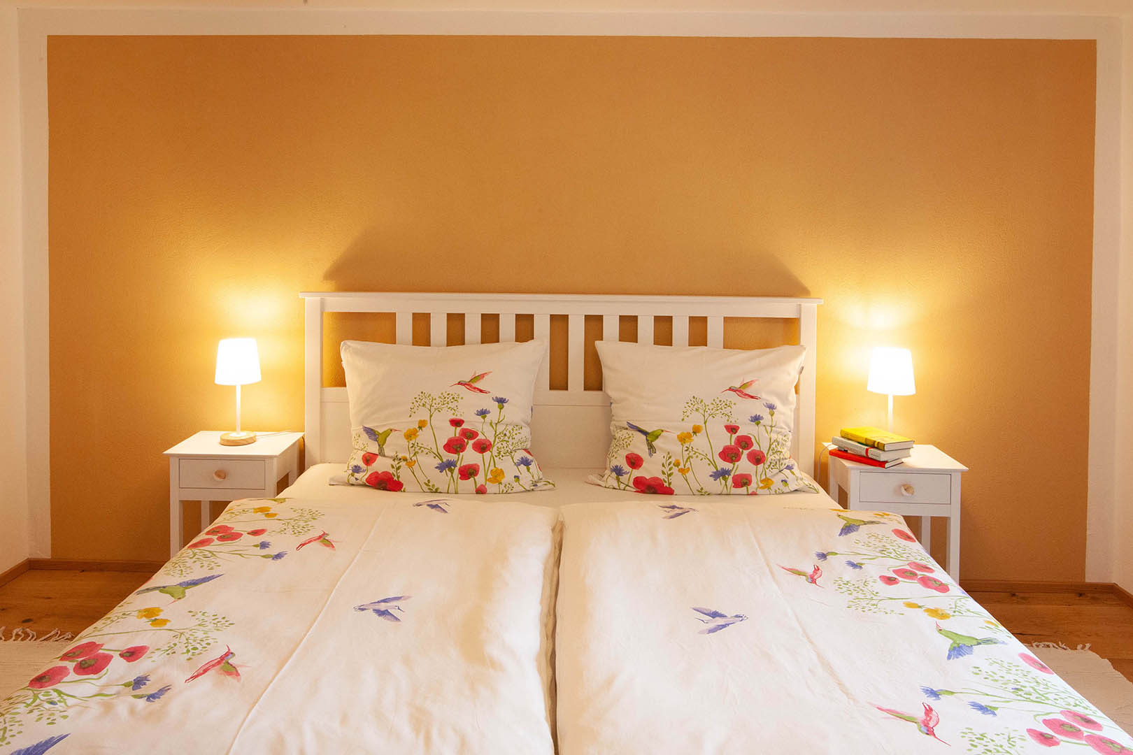 gaertnergassl-blick-ins-schlafzimmer